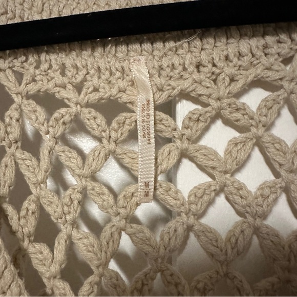 Free People Tan Crochet Sweater Top Vest with Gold Buttons Size Medium - Picture 4 of 9